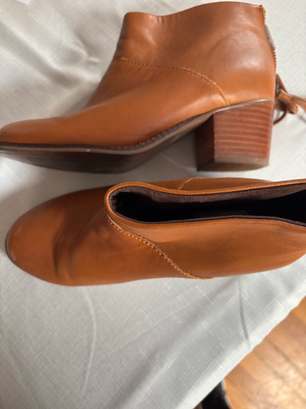 Toms Tan Leather Ankle Booties with Stacked Block Heel